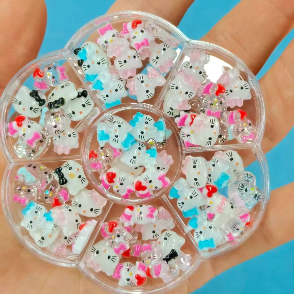 70 قطعة من زينة الأظافر الراتن - مراجعة Resin Art Case وسعره